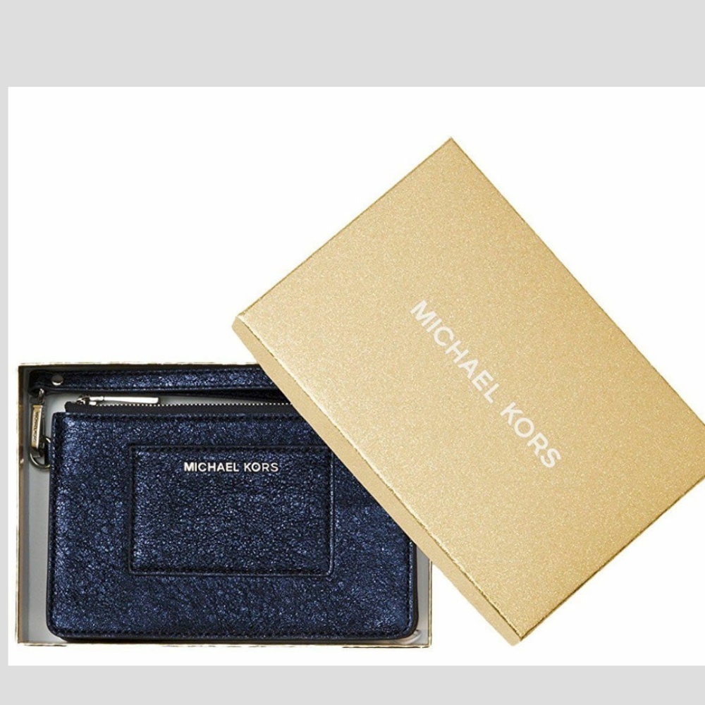 NWT Michael Kors Small Divided Wristlet (Navy)